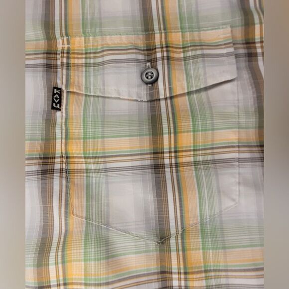 Kavu S/S Performance Sport Shirt, EUC - Mens XXL - Plaid - Picture 3 of 14